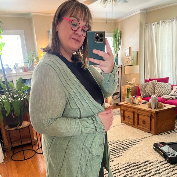 Anthropologie mint cardigan with stitching detail in L - Picture 2 of 9